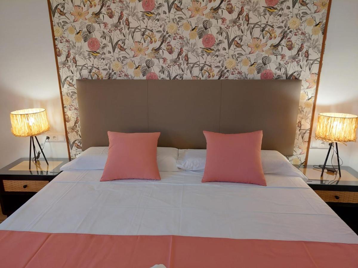 Hostal Garden Rous Paiporta Eksteriør billede
