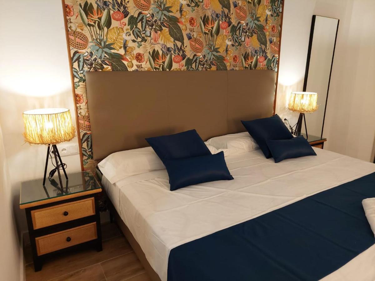 Hostal Garden Rous Paiporta Eksteriør billede