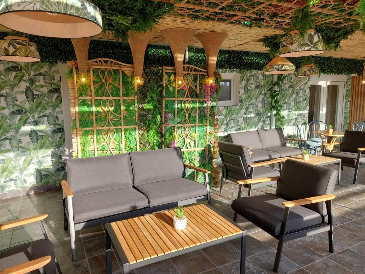 Hostal Garden Rous Paiporta Eksteriør billede