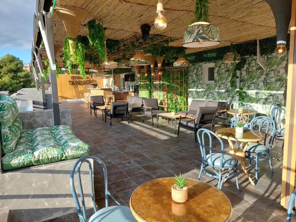 Hostal Garden Rous Paiporta Eksteriør billede