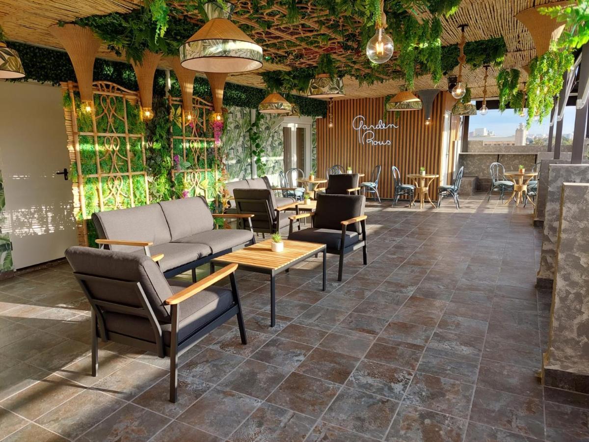 Hostal Garden Rous Paiporta Eksteriør billede