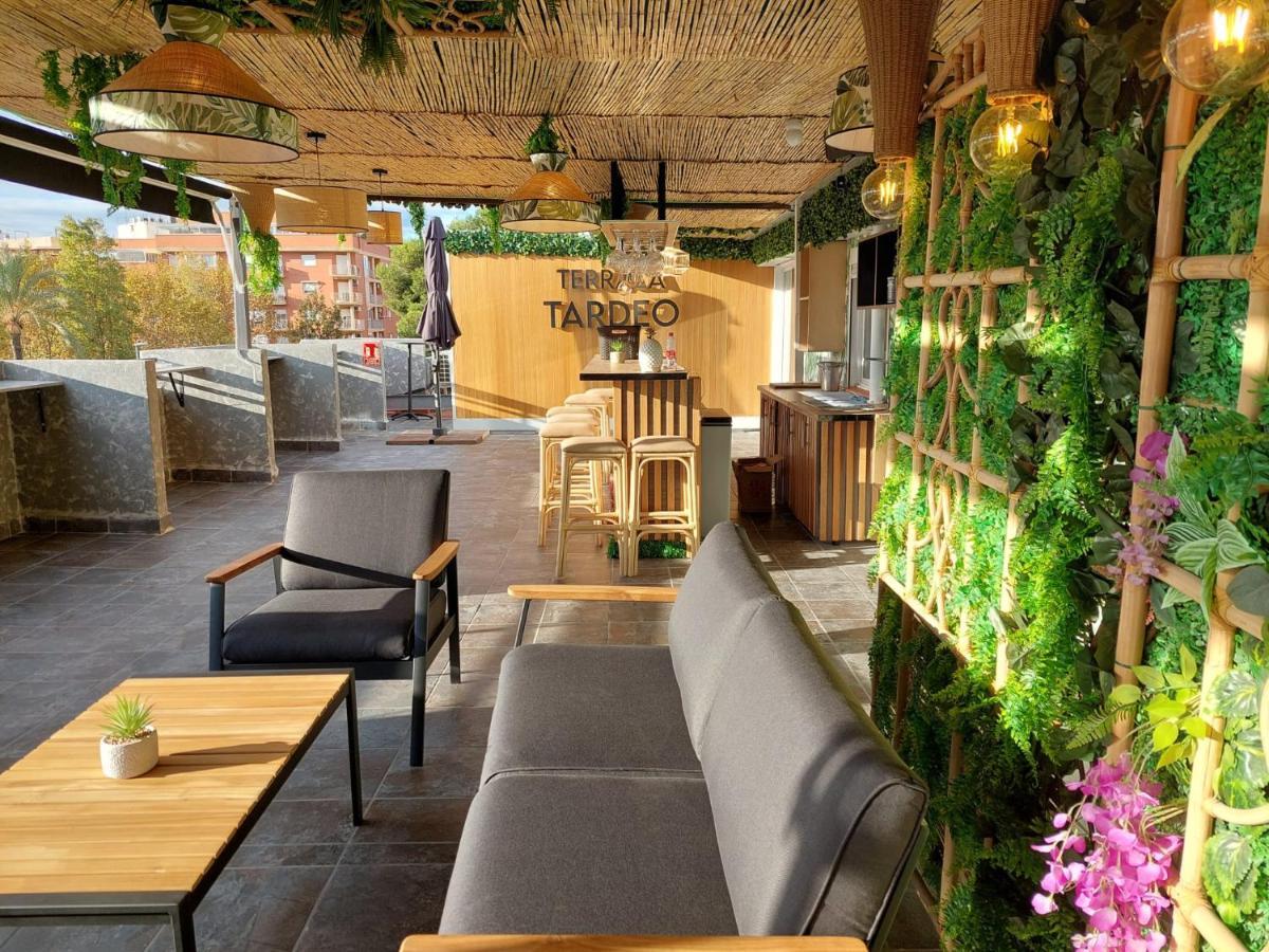 Hostal Garden Rous Paiporta Eksteriør billede